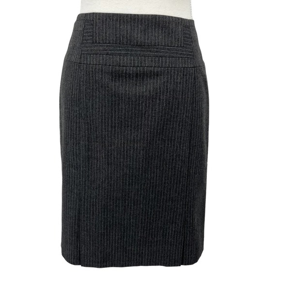 Antonio Melani Dresses & Skirts - Antonio Melani Pencil Skirt Gray Pinstripe Business Casual 8